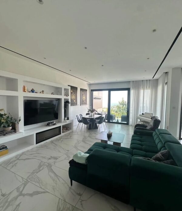 Villa in germasogeia, Cyprus, 203.00m²