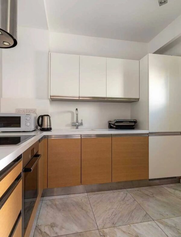 houses w agios-antonios, Cypr, 209.00m² - obraz 3