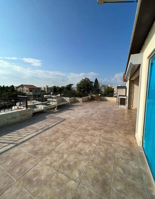 Penthouse z 3 sypialniami w zakaki, Cypr [ID: 0602-243327]
