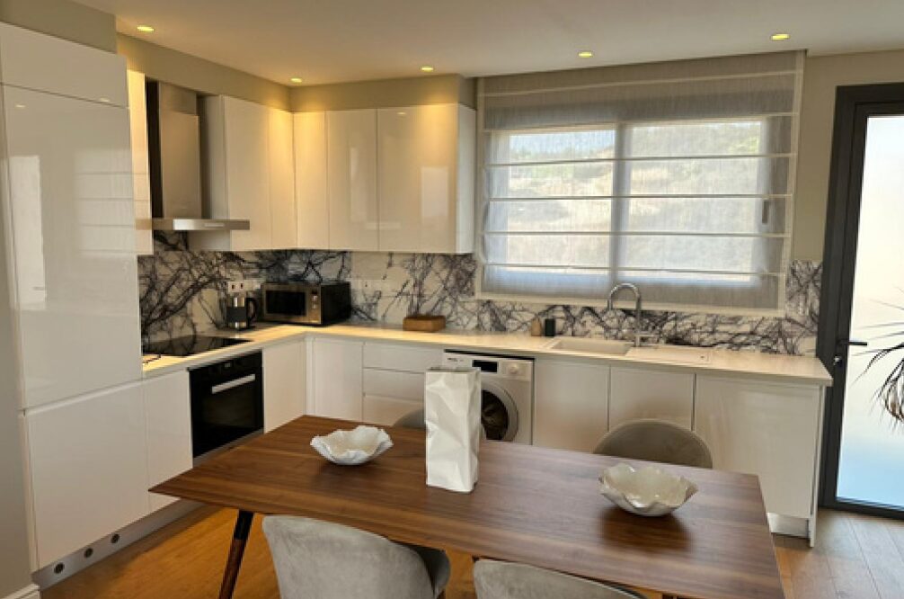 Квартира с 2 спальнями, 89.00м² в agios-tychon, Кипр [ID: 0602-243403]