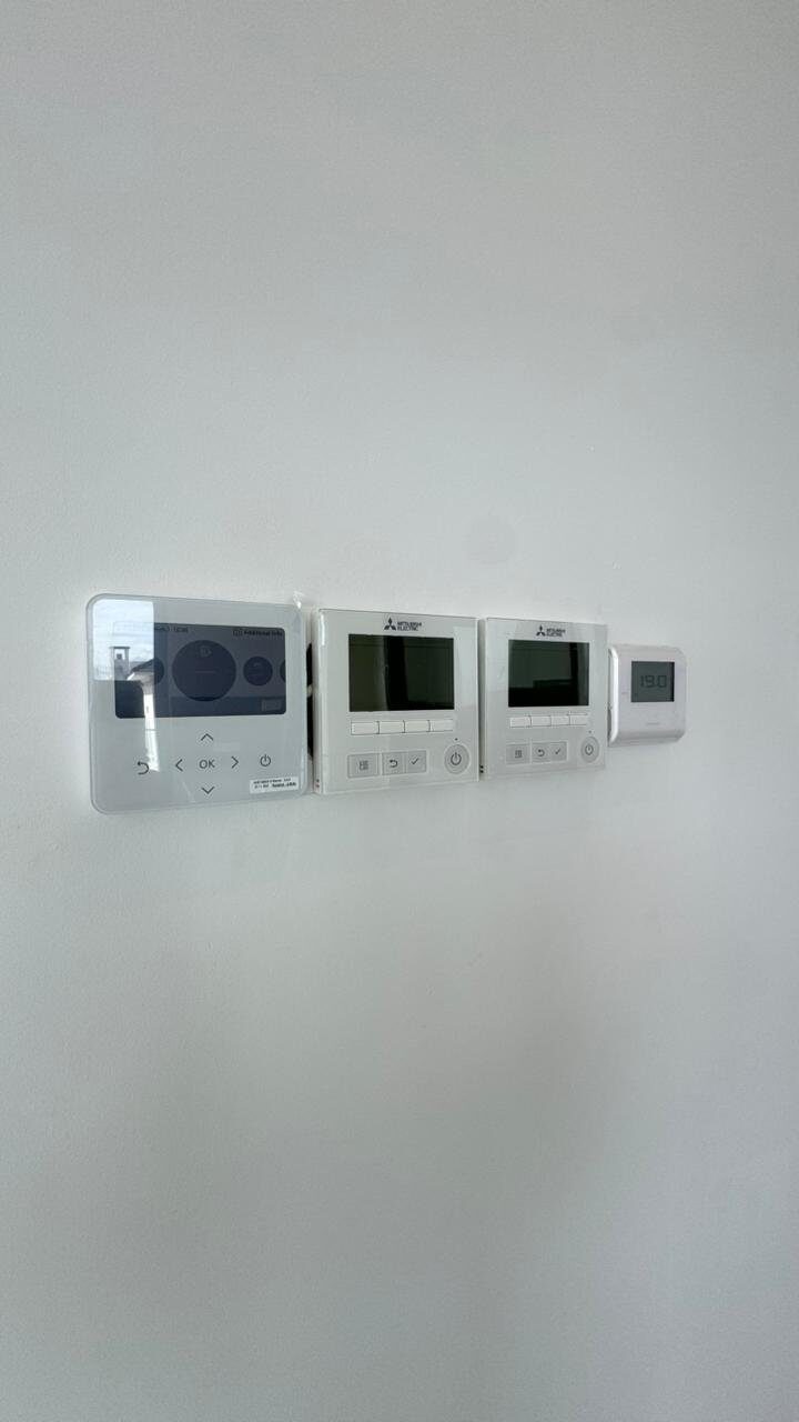 Apartament z 5 sypialniami w agios-athanasios, Cypr [ID: 0602-243409]