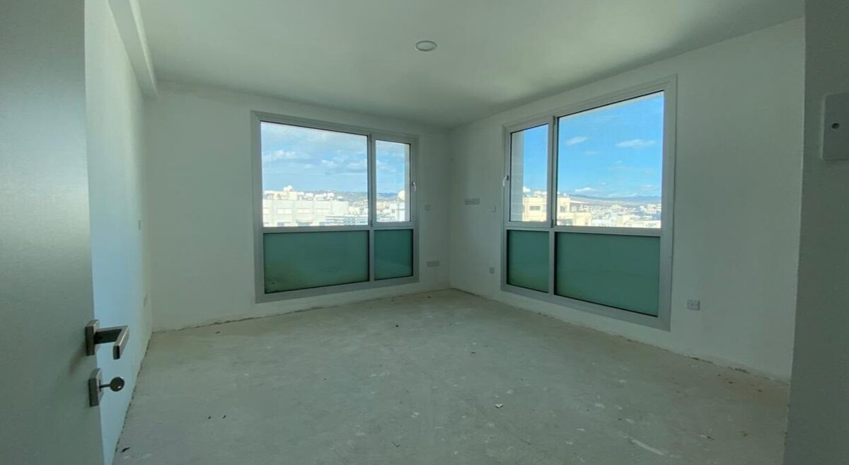 Penthouse z 4 sypialniami, 278.00m² w neapolis, Cypr [ID: 0602-243446]