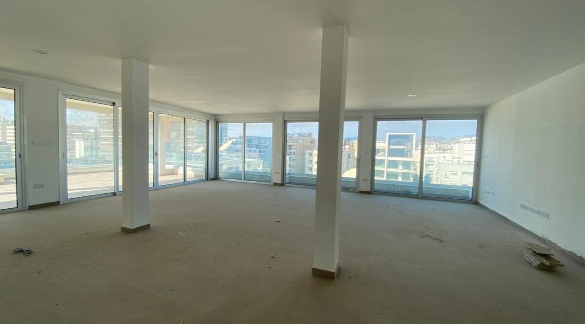 Penthouse z 4 sypialniami, 278.00m² w neapolis, Cypr [ID: 0602-243446]