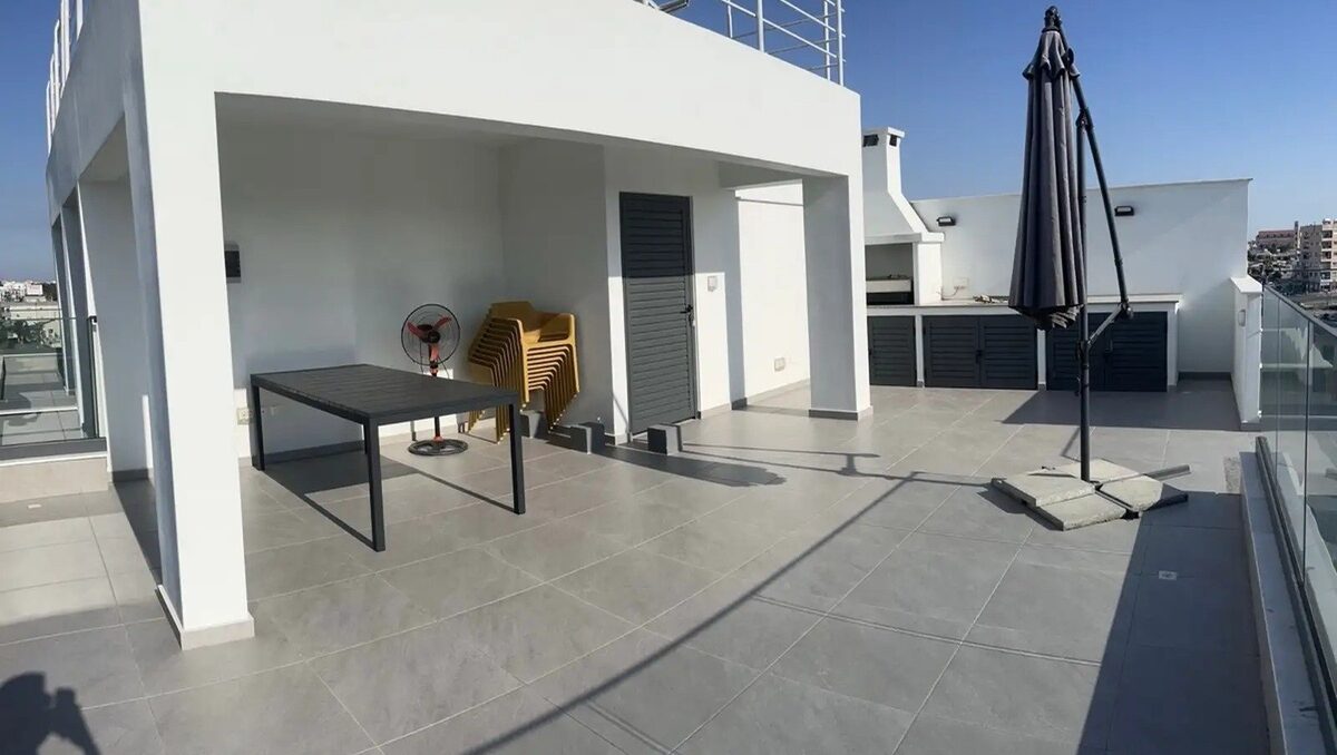 Penthouse with 2 bedrooms in kamares, Cyprus [ID: 0602-243519]