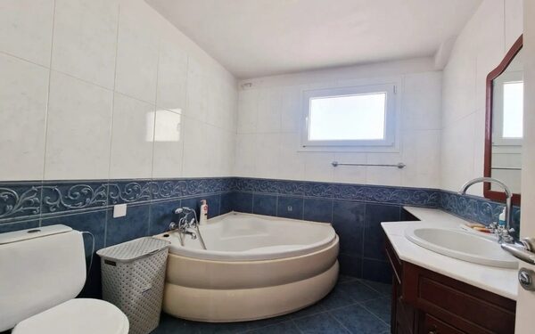 houses in agia-fyla, Cyprus - image 11