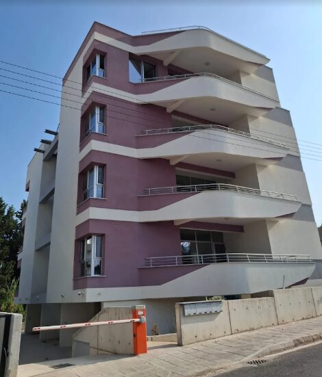 rentable-property в agios-athanasios, Кіпр [ID: 0602-243686]