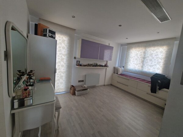 Penthouse in agios-ioannis, Cyprus - image 15