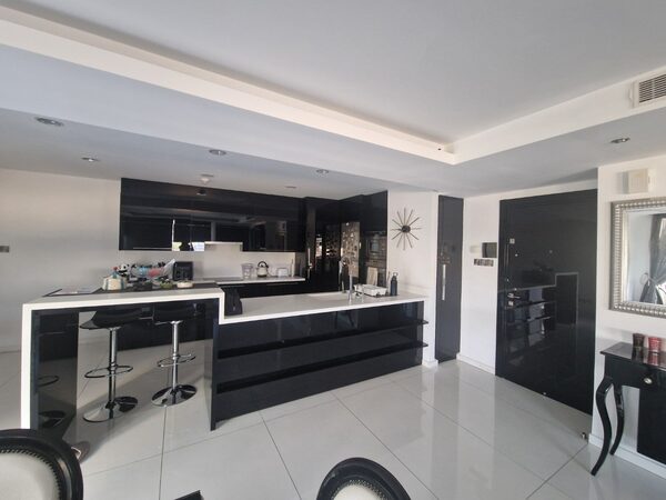 Penthouse in agios-ioannis, Cyprus - image 38