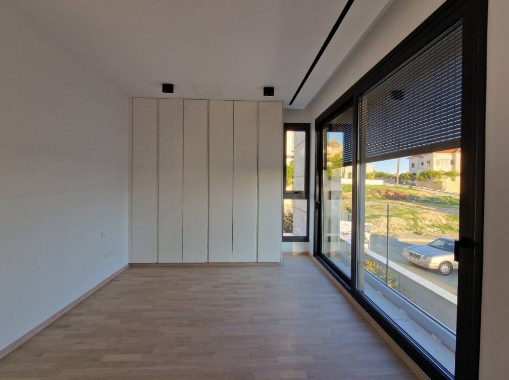 houses z 5 sypialniami w agios-tychon, Cypr [ID: 0602-243753]