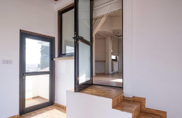 houses в strovolos, Кіпр, 372.00м² - зображення 11