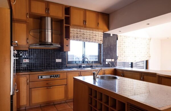 houses в strovolos, Кіпр, 372.00м² - зображення 6
