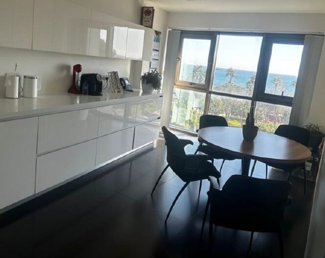 Коммерческое помещение в limassol-marina, Кипр [ID: 0602-243911]