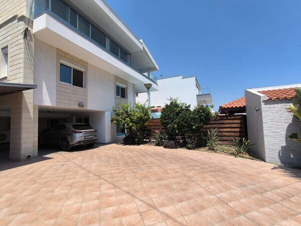 Вилла в germasogeia, Кипр, 500.00м² - изображение 27