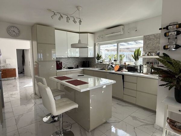 3-Bedroom Villa in Tala, Paphos