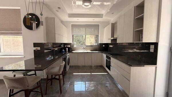 Вилла в germasogeia, Кипр, 248.00м² - изображение 22