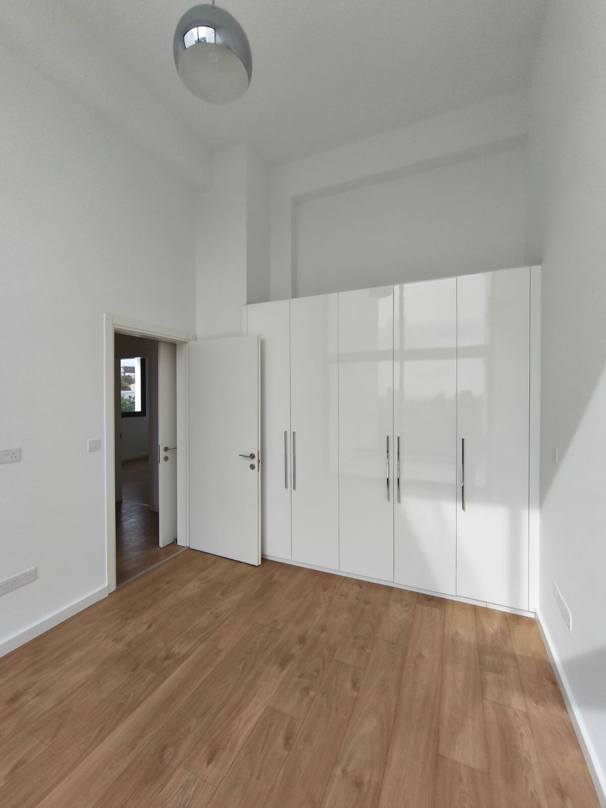 Вилла с 3 спальнями, 145.00м² в germasogeia, Кипр [ID: 0602-244267]