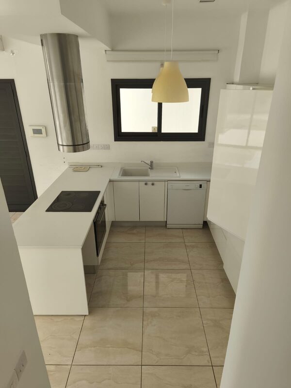 Вилла в germasogeia, Кипр, 145.00м² - изображение 9