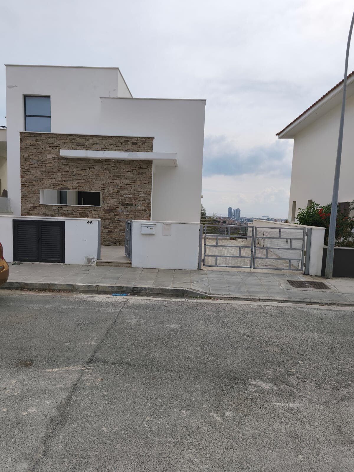 Вилла с 3 спальнями, 145.00м² в germasogeia, Кипр [ID: 0602-244267]