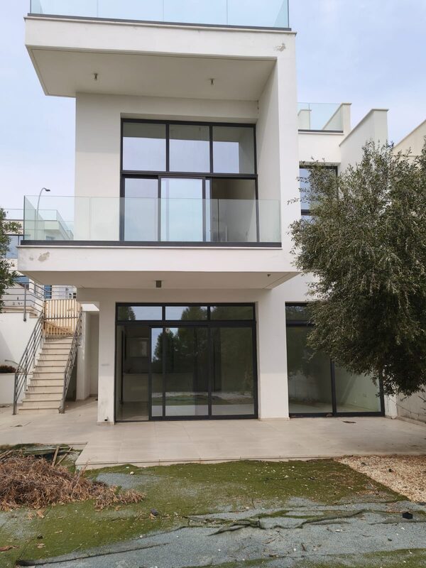 Вилла в germasogeia, Кипр, 145.00м² - изображение 28
