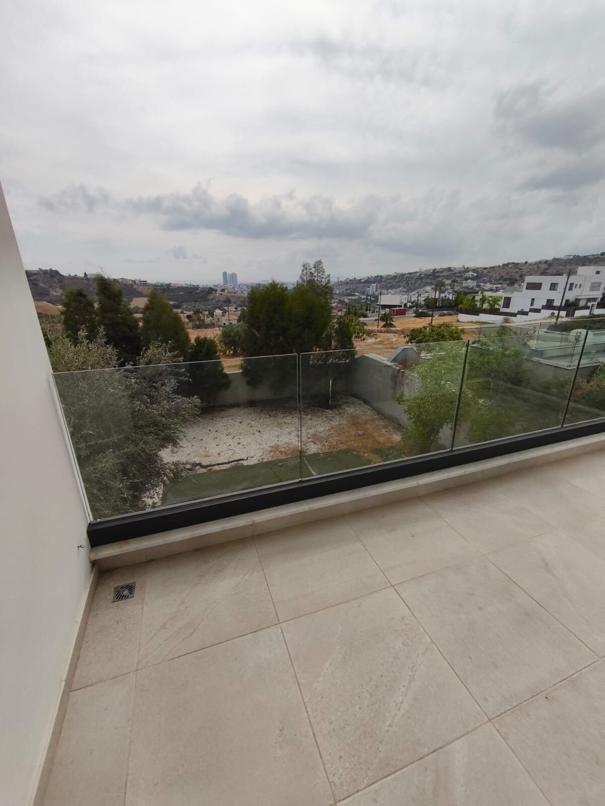 Вилла с 3 спальнями, 145.00м² в germasogeia, Кипр [ID: 0602-244267]