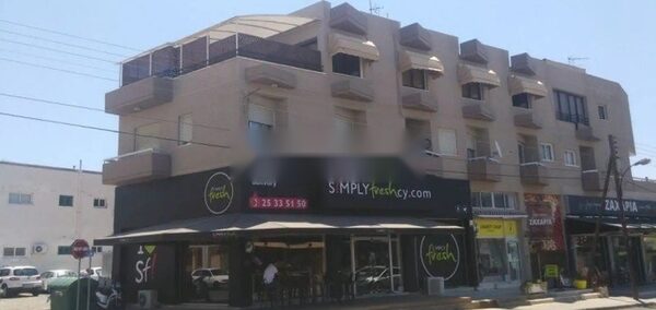 rentable-property w agia-zoni, Cypr, 1052.00m² - obraz 3