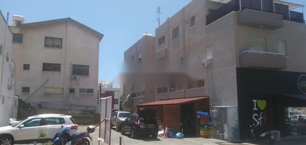rentable-property w agia-zoni, Cypr, 1052.00m² - obraz 4