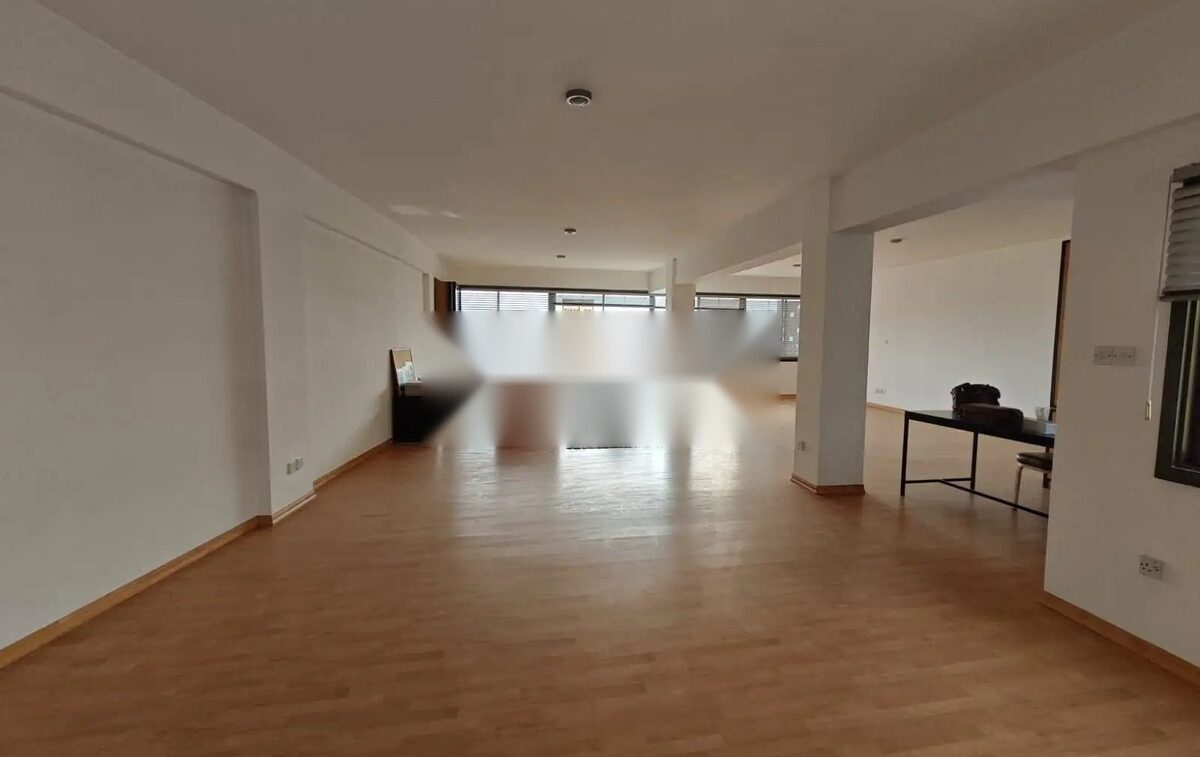 Коммерческое помещение в agia-zoni, Кипр [ID: 0602-244427]