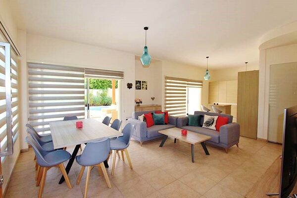 Bungalow in dekeleia, Cyprus, 140.00m² - image 2