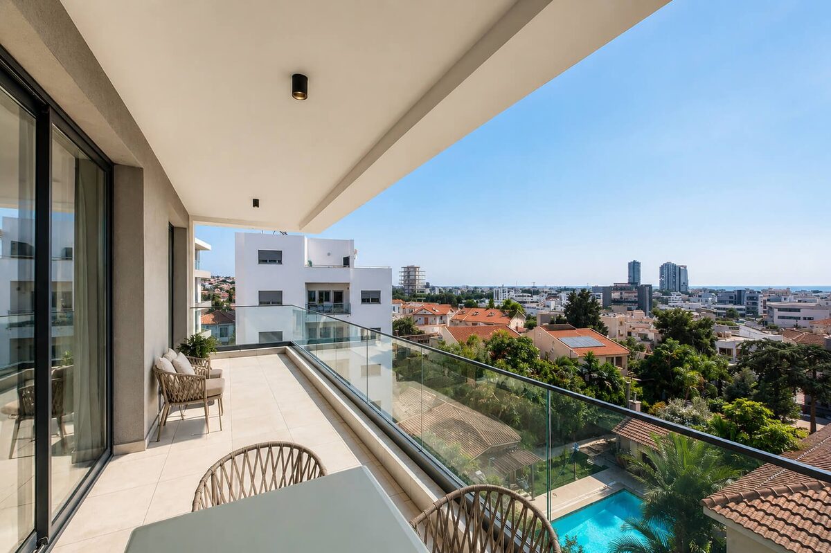 Penthouse with 4 bedrooms, 114.00m² in germasogeia, Cyprus [ID: 0602-244978]