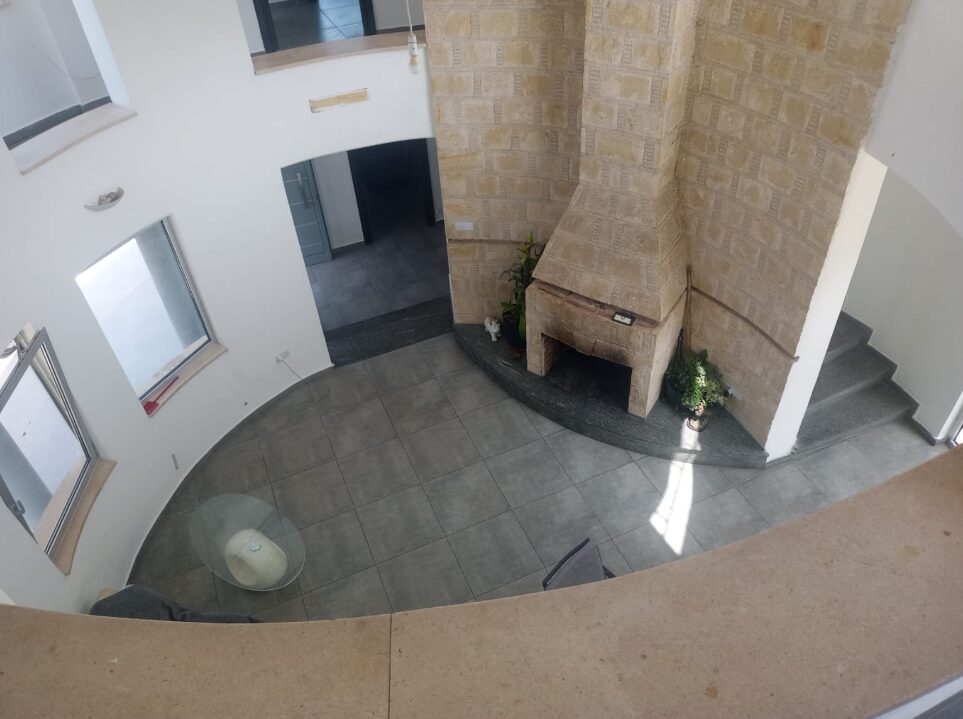 houses з 4 спальнями в agios-athanasios, Кіпр [ID: 0602-245078]