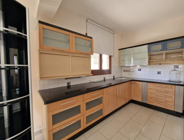 houses w agios-nikolaos, Cypr, 412.00m² - obraz 2