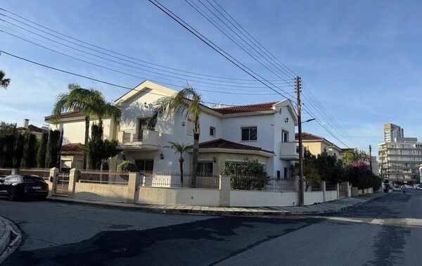 houses w germasogeia, Cypr, 426.00m² - obraz 3