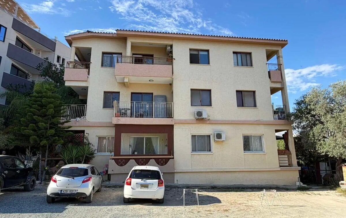 rentable-property in germasogeia, Cyprus [ID: 0602-245391]