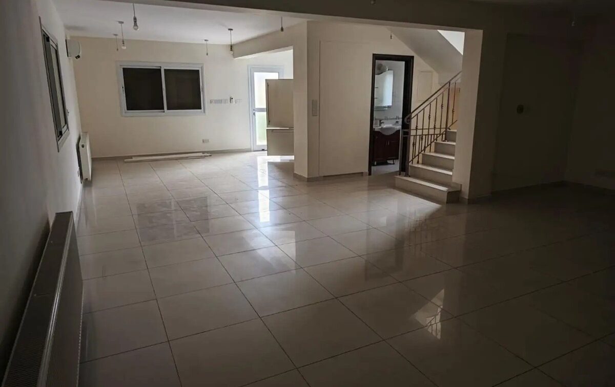 houses с 4 спальнями в agios-georgios, Кипр [ID: 0602-245410]
