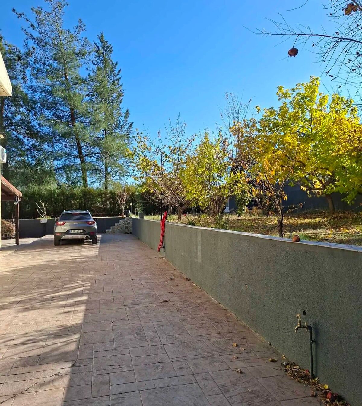 Villa with 4 bedrooms in moniatis, Cyprus [ID: 0602-245411]