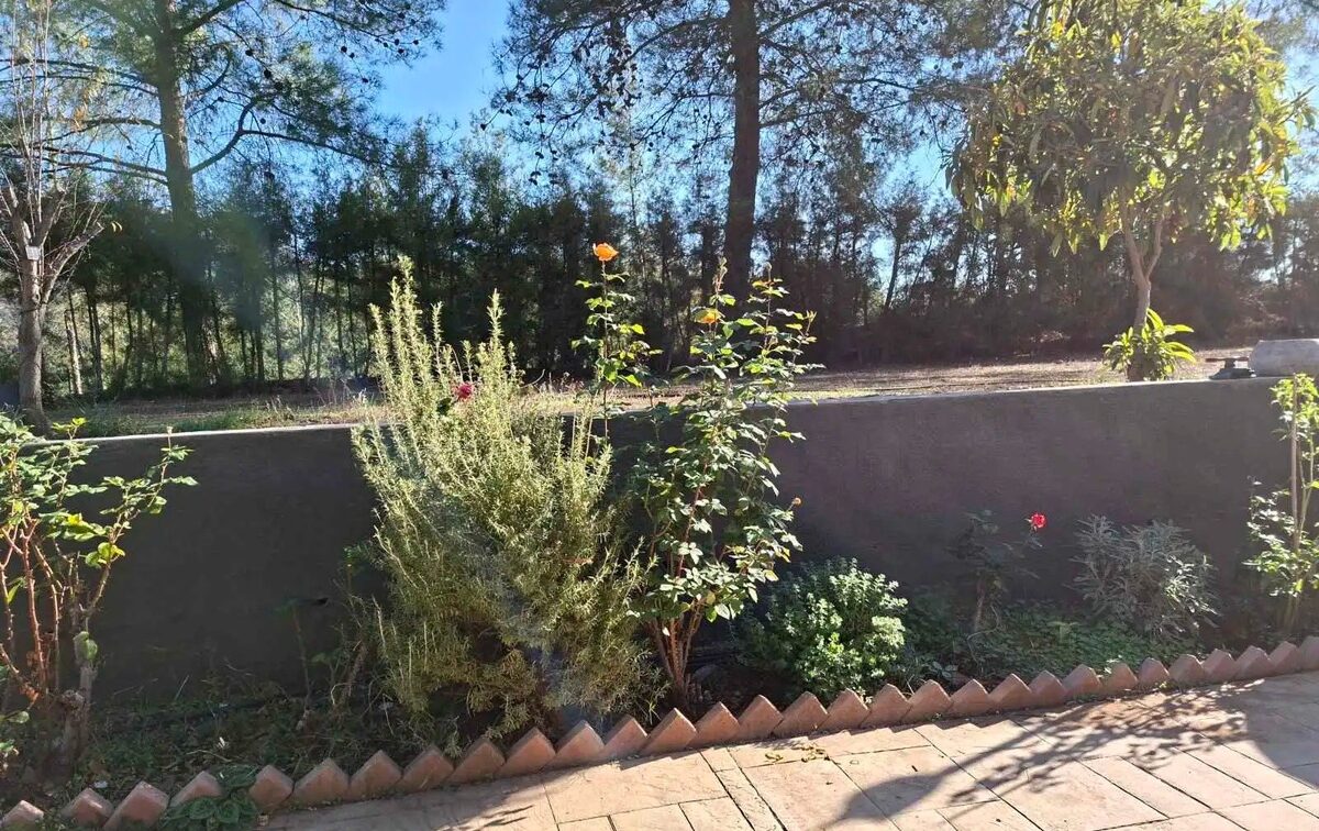 Villa with 4 bedrooms in moniatis, Cyprus [ID: 0602-245411]