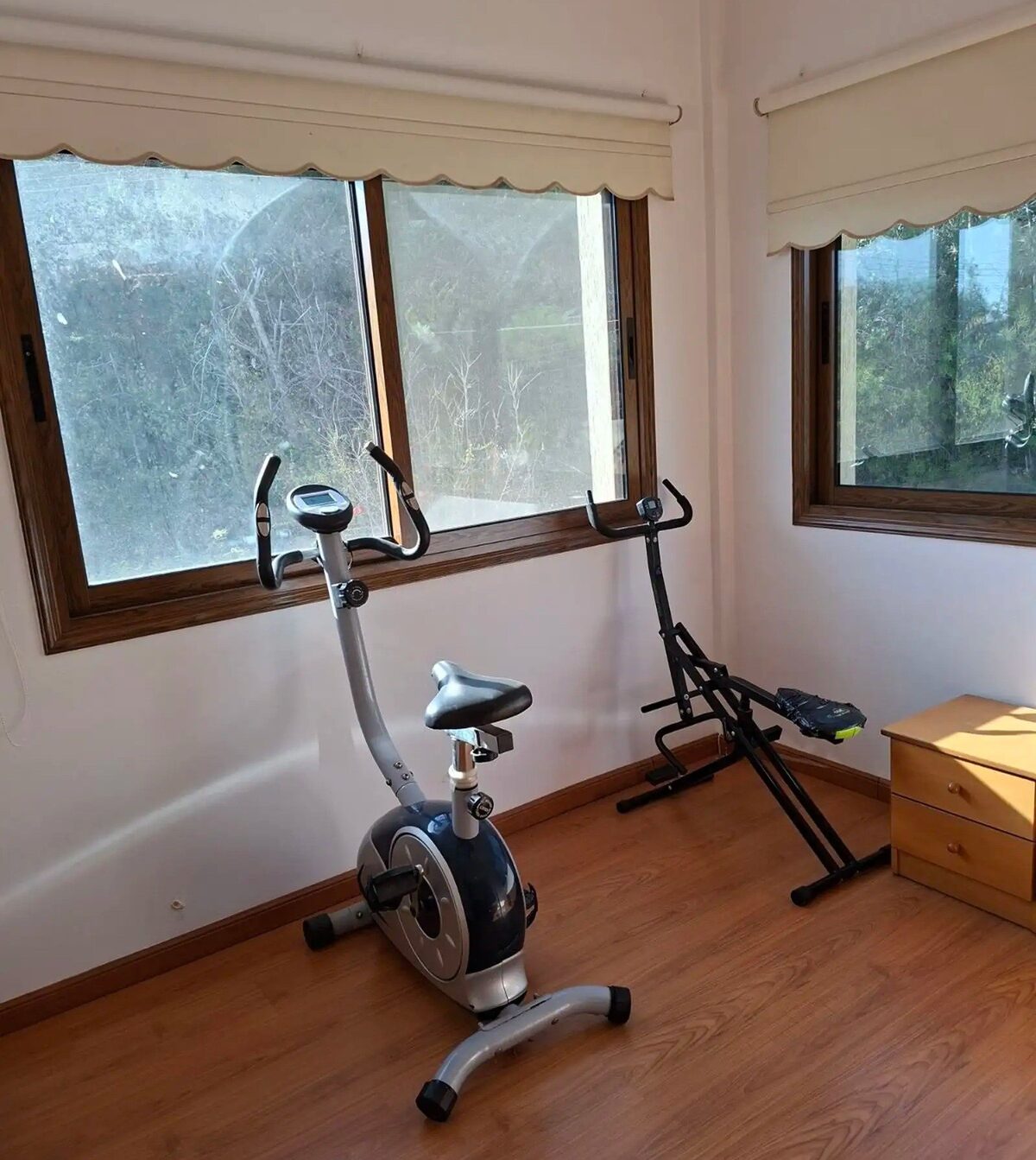 Villa with 4 bedrooms in moniatis, Cyprus [ID: 0602-245411]