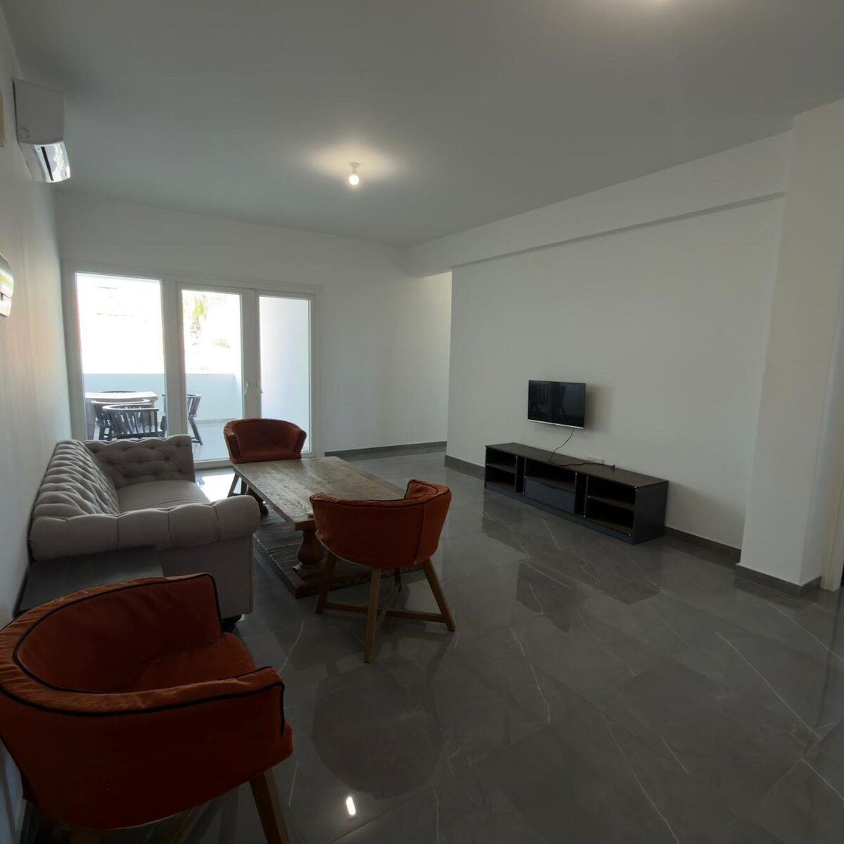 Apartament z 3 sypialniami, 101.00m² w aradippou, Cypr [ID: 0602-245482]