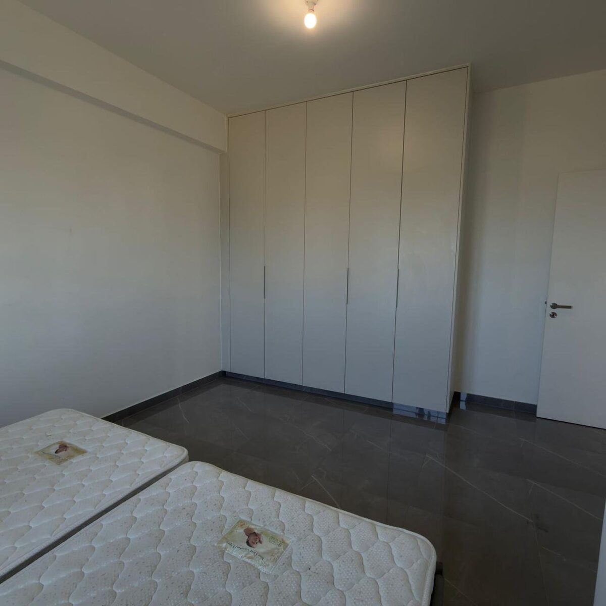 Apartament z 3 sypialniami, 101.00m² w aradippou, Cypr [ID: 0602-245482]