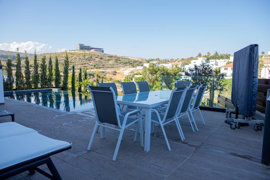 houses z 5 sypialniami w agios-athanasios, Cypr [ID: 0602-245602]