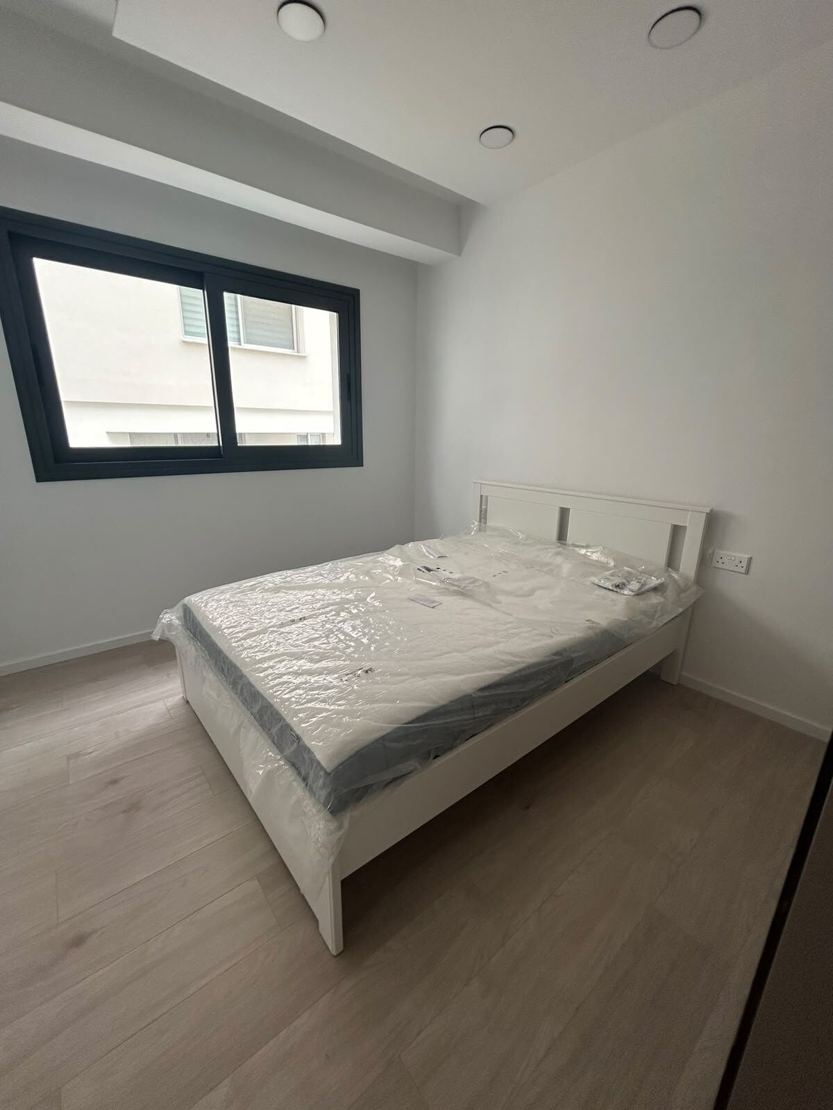 Apartment with 2 bedrooms, 75.00m² in agios-athanasios, Cyprus [ID: 0602-245669]