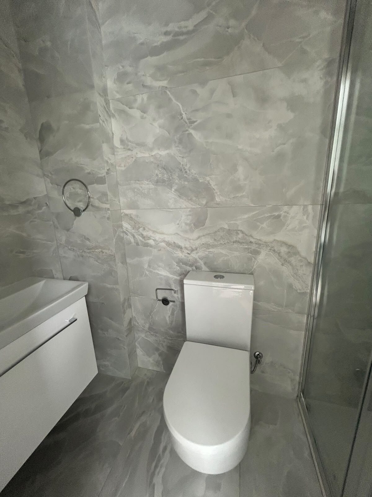 Apartment with 2 bedrooms, 75.00m² in agios-athanasios, Cyprus [ID: 0602-245669]