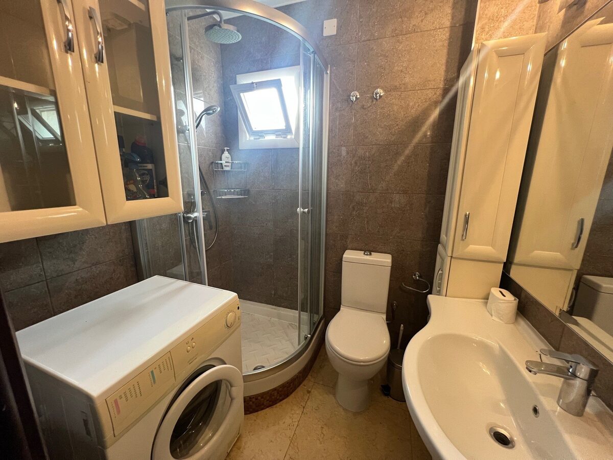 Apartment with 2 bedrooms, 84.00m² in pyrgos-tourist-area, Cyprus [ID: 0602-245726]