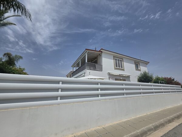 Villa in oroklini, Cyprus - image 38