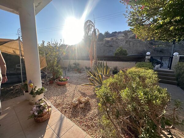 houses w pyrgos, Cypr, 120.00m² - obraz 7