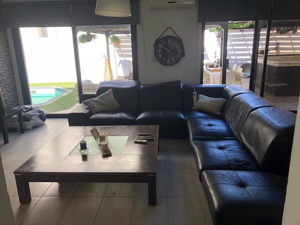 houses in agios-athanasios, Cyprus, 350.00m² - image 22