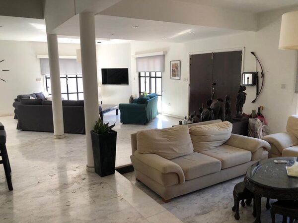 houses in agios-athanasios, Cyprus, 350.00m² - image 10