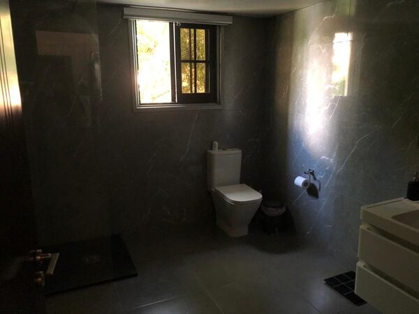 houses in agios-athanasios, Cyprus, 350.00m² - image 12
