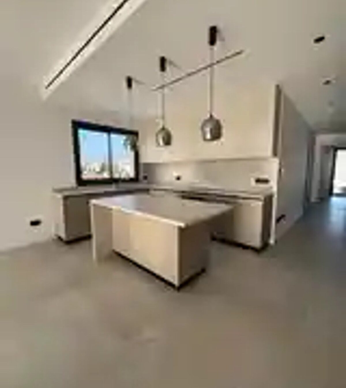 Пентхаус з 3 спальнями, 112.00м² в agios-athanasios, Кіпр [ID: 0602-246049]