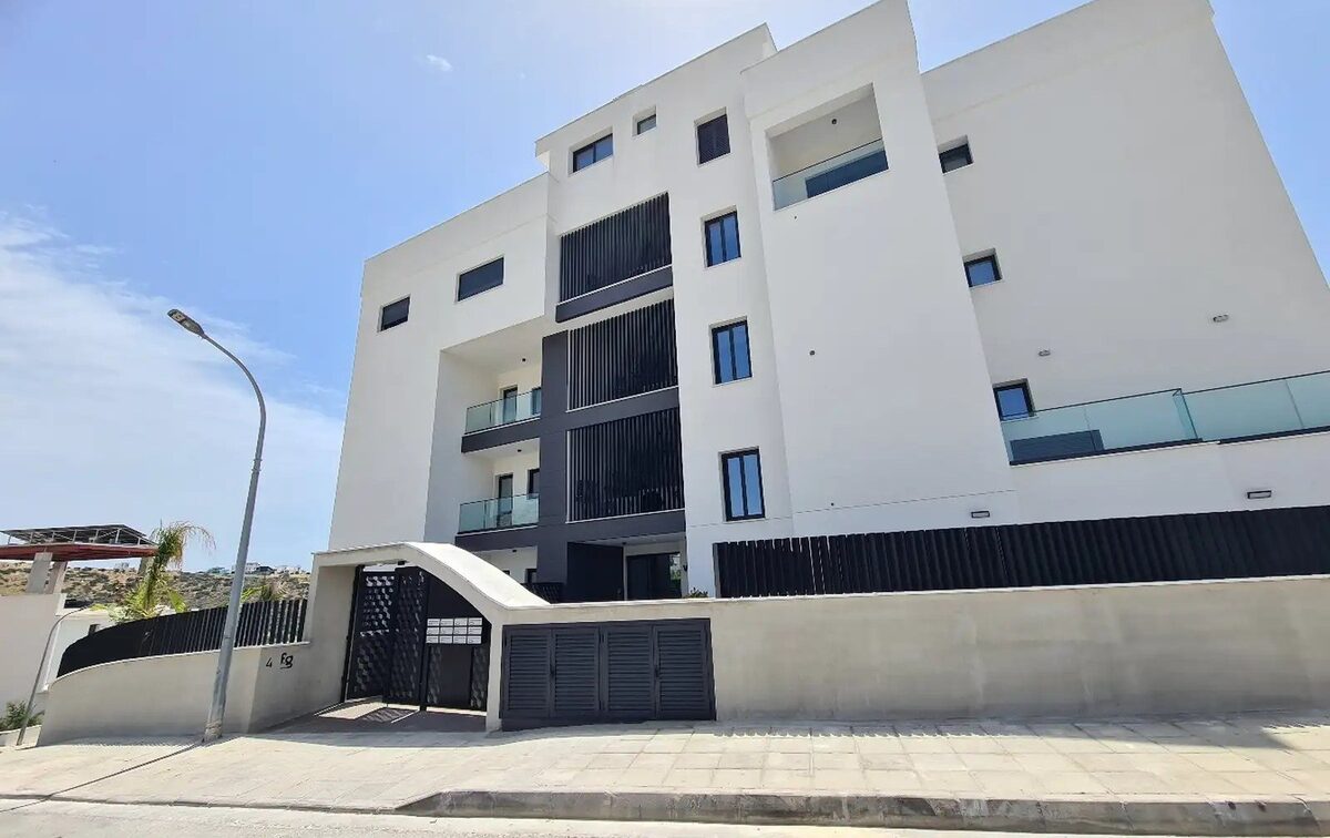 Квартира з 2 спальнями, 95.00м² в agios-athanasios, Кіпр [ID: 0602-246062]